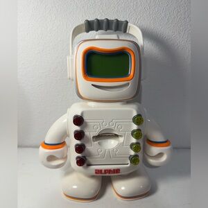 Playskool Alphie Electronic Education Learning Robot. Robot Only. WORKS!!